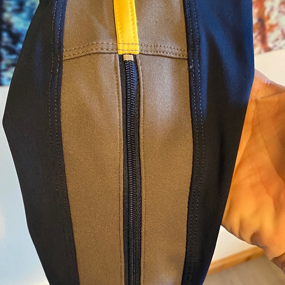 FP Movement by Free People like new Navy Leggings with yellow and gray Stripes - Picture 3 of 8